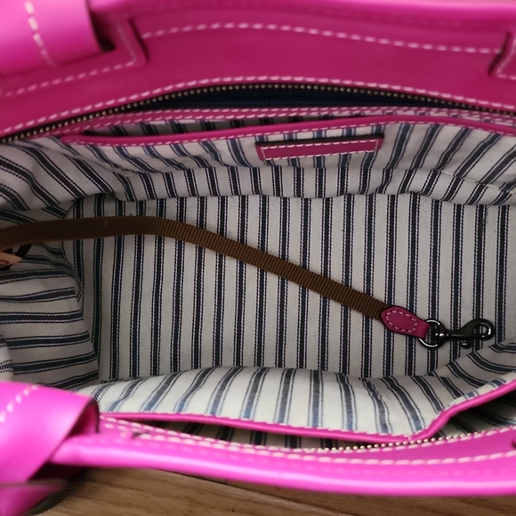 Dooney & Bourke Magenta 💓 Zip Tote - Picture 4 of 7